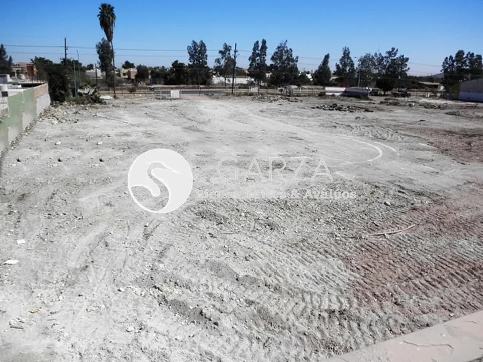 VENTA TERRENO URBANO BLVD. INDEPENDENCIA