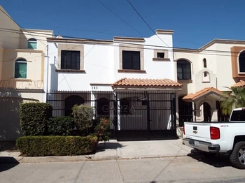 VENTA 3 RECÁMARAS COL. SCALLY | GARZA Bienes Raíces & Avalúos